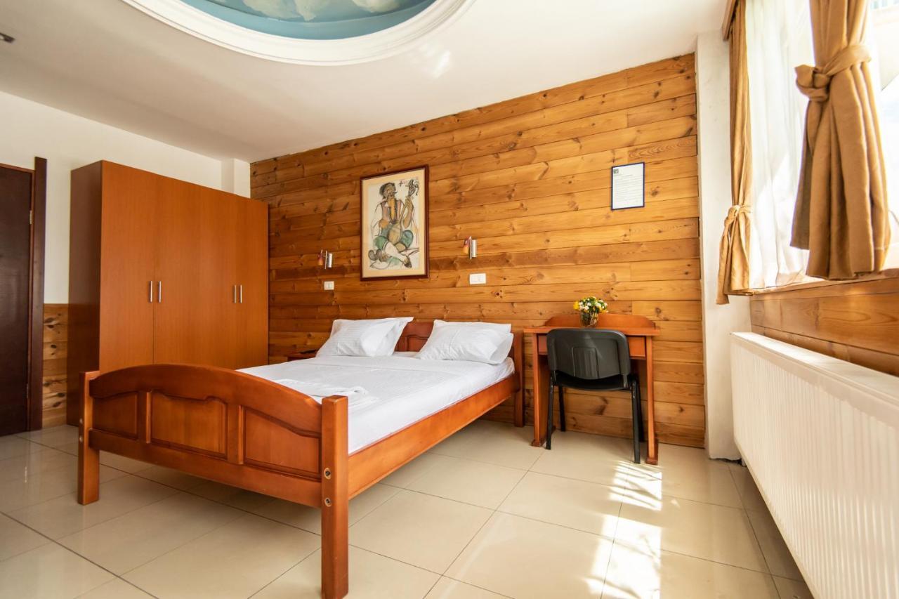 זבליאק Hotel Enigma מראה חיצוני תמונה
