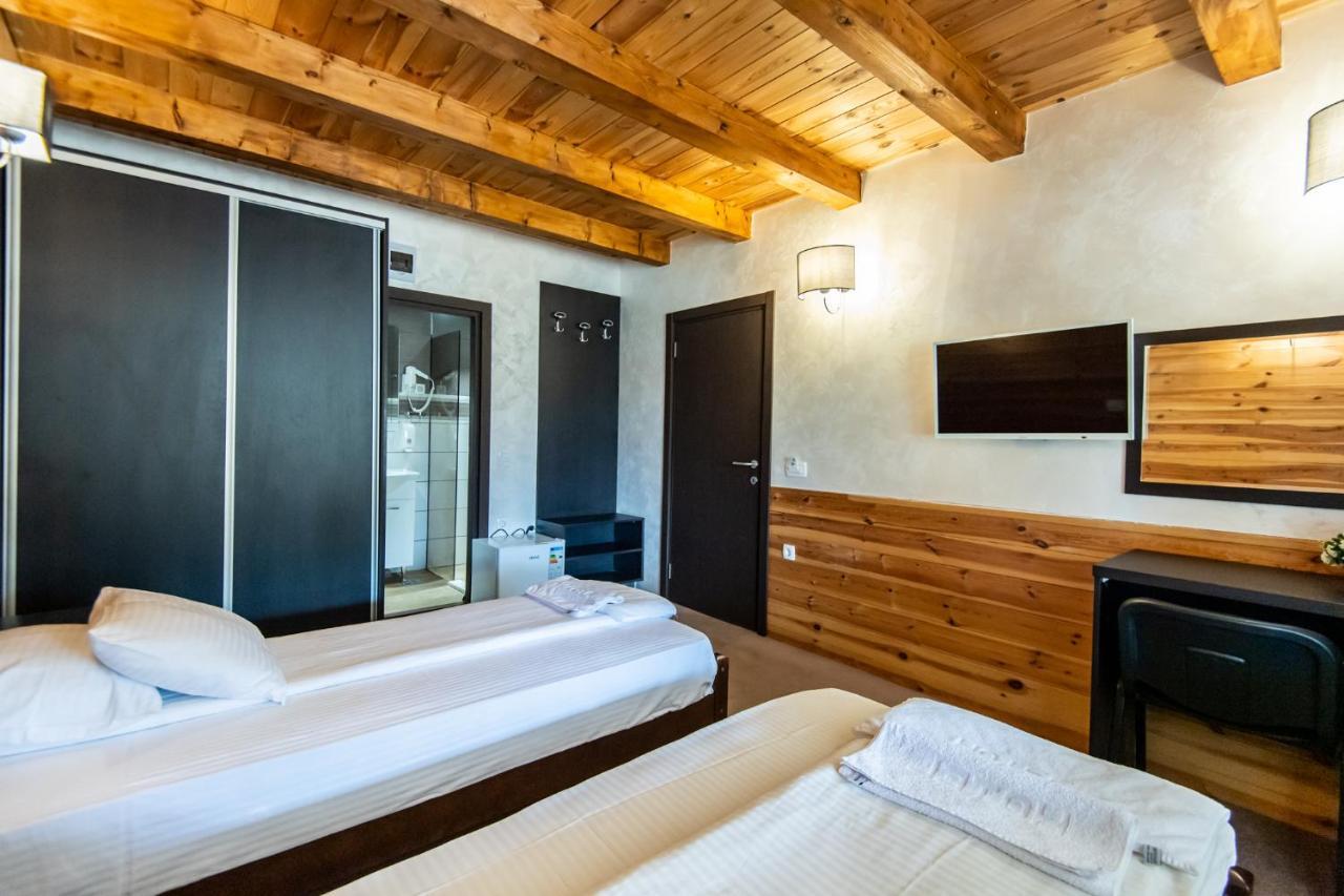 זבליאק Hotel Enigma מראה חיצוני תמונה