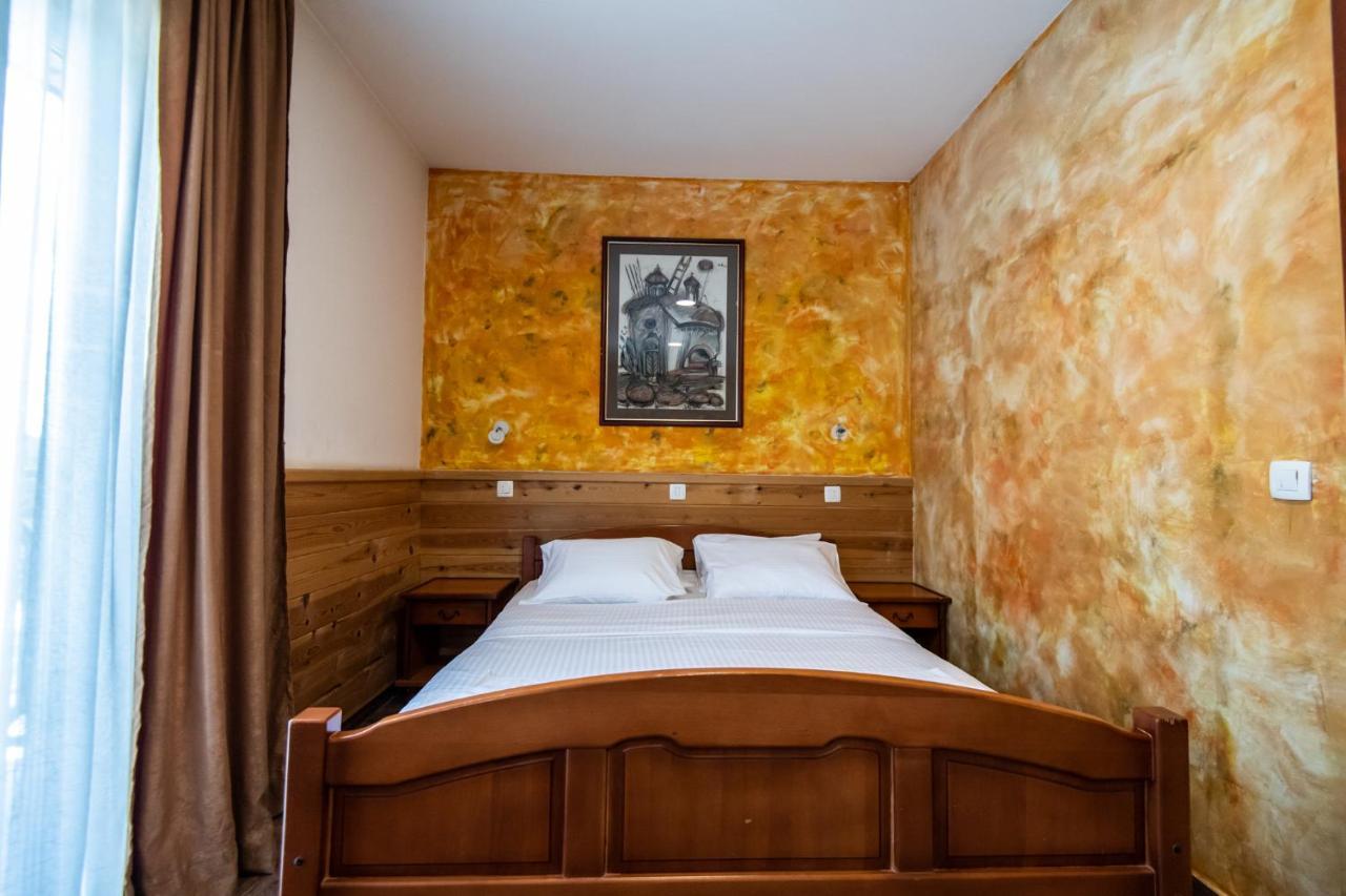 זבליאק Hotel Enigma מראה חיצוני תמונה