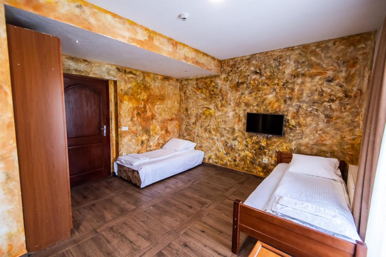זבליאק Hotel Enigma מראה חיצוני תמונה